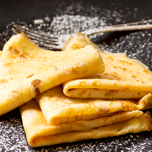 ТОП-7 рецептов блинов на молоке: тонкие, с дырочками