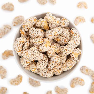 Кешью жареный с медом и кунжутом 250 г в Apeti.ru Кешью жареный с медом и кунжутом 250 г в интернет-магазине свежих фермерских продуктов Apeti.ru