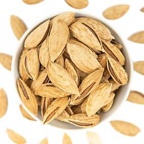 Миндаль неочищенный жареный на развес 250 г в Apeti.ru  Миндаль неочищенный жареный на развес 250 г в интернет-магазине свежих фермерских продуктов Apeti.ru