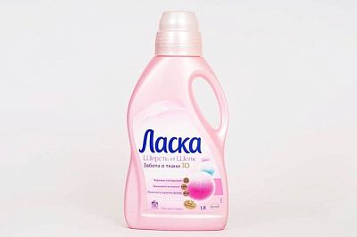 Гель для стирки Ласка для шерсти и шелка 3D забота о ткани 1 л
