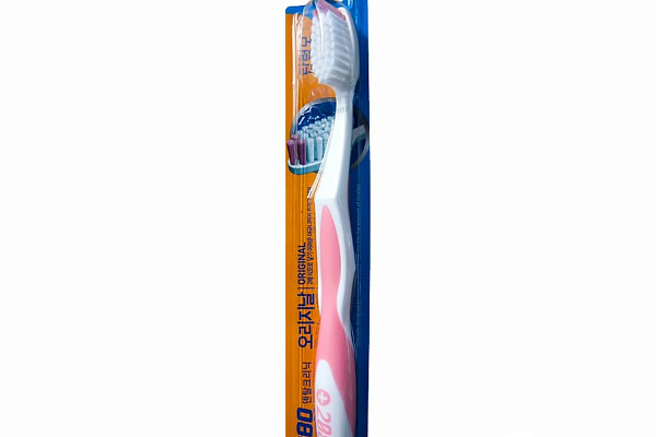  Зубная щетка Kerasys Dental Clinic Original, мягкая жесткость 1шт в интернет-магазине продуктов с Преображенского рынка Apeti.ru