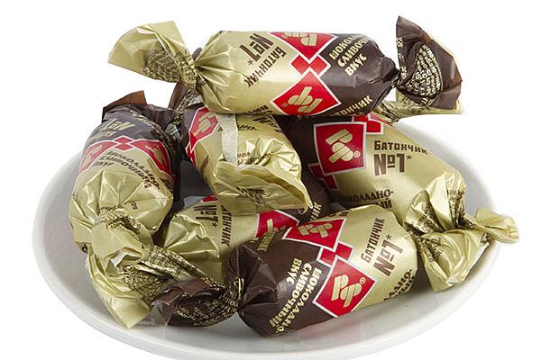  Конфеты РотФронт "Батончики шоколадно-сливочные" на развес 250 г в интернет-магазине продуктов с Преображенского рынка Apeti.ru