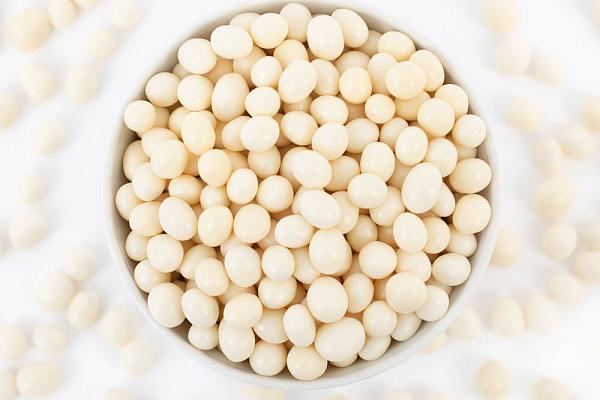  Кедровые орехи в белой шоколадной глазури 250 г в интернет-магазине продуктов с Преображенского рынка Apeti.ru