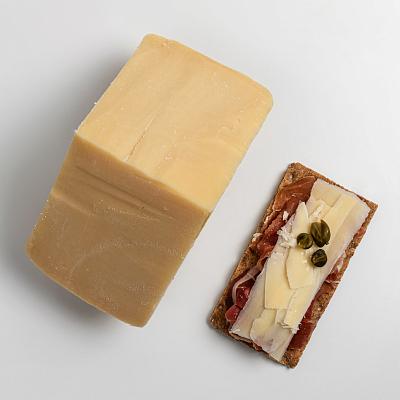  Сыр Грана Марго 40% Швейцария, ~ 200 гр в интернет-магазине свежих фермерских продуктов Apeti.ru