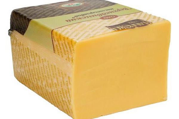  Сыр Пармезан молодой Верхнедвинский МЗ 45%   в интернет-магазине продуктов с Преображенского рынка Apeti.ru