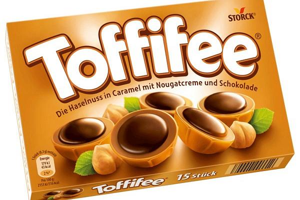 Набор конфет Toffifee с лесным орехом в карамельной чашечке 125 г в интернет-магазине продуктов с Преображенского рынка Apeti.ru
