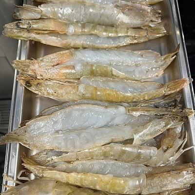  Креветки королевские в панцире с разрезом с/м (Бабочка) 20/30 в интернет-магазине свежих фермерских продуктов Apeti.ru