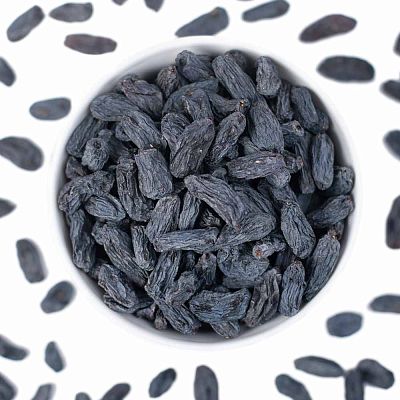 Изюм черный гигант на развес 250 г