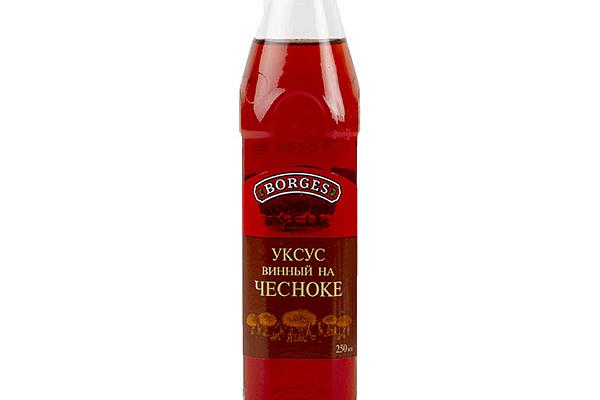  Уксус Borges винный на чесноке 250 мл в интернет-магазине продуктов с Преображенского рынка Apeti.ru