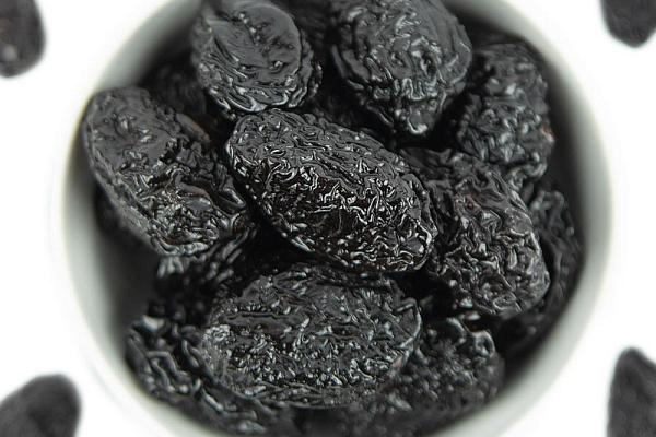  Чернослив с косточкой на развес 250 г в интернет-магазине продуктов с Преображенского рынка Apeti.ru